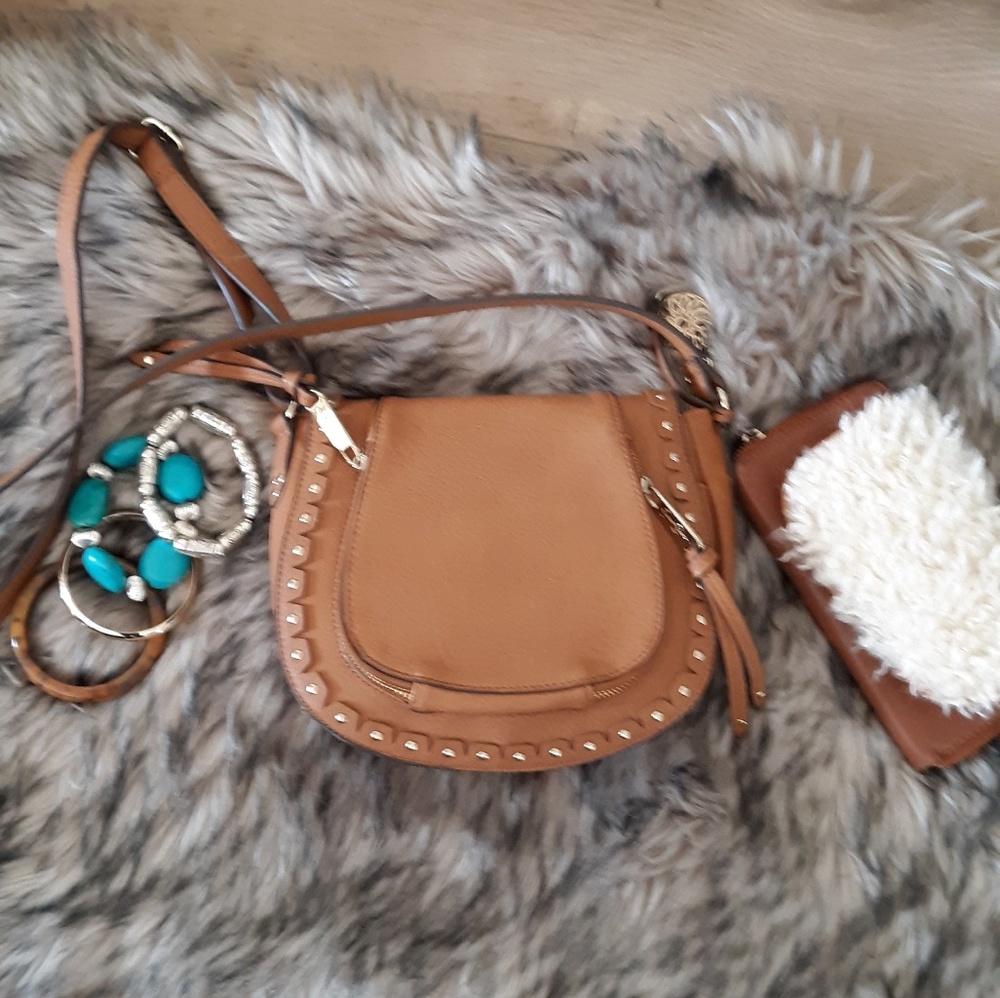 Jessica Simpson crossbody